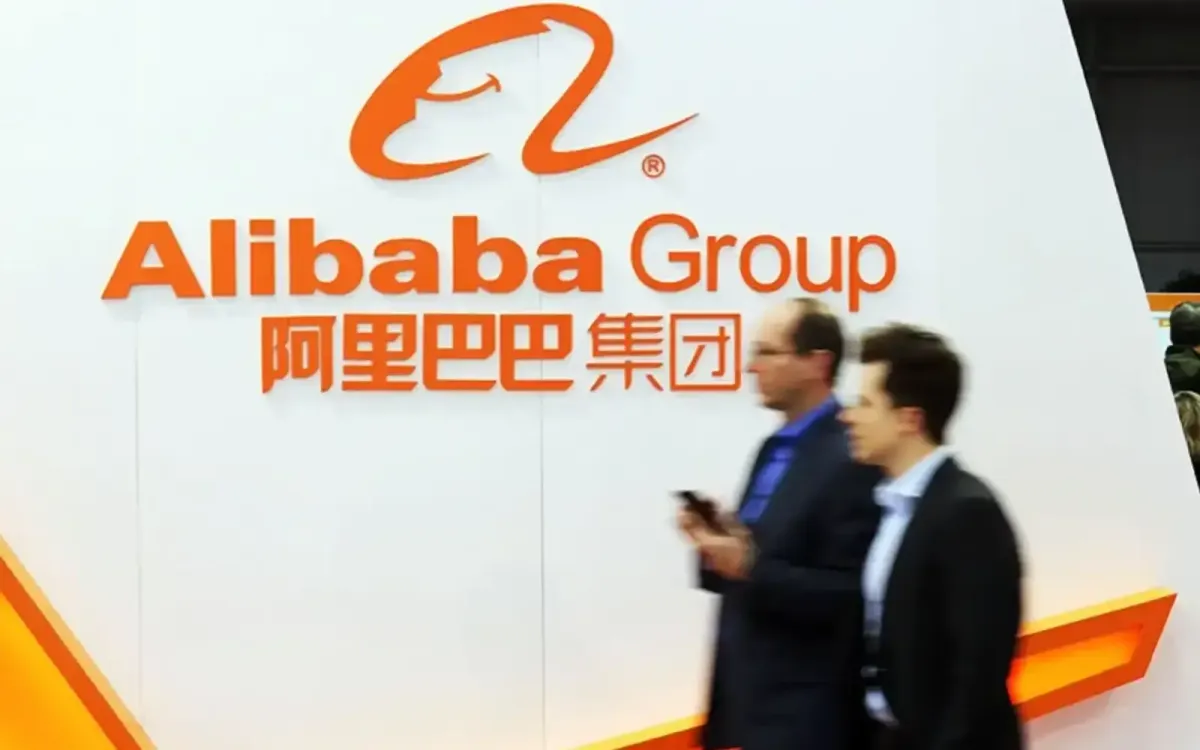 Alibaba sfida Google e ChatGPT con un nuovo strumento di traduzione AI.